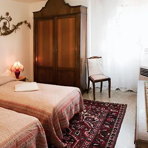 bellappartamento-nel-cuore-di-venezia.hotelslidodijesolo.com/